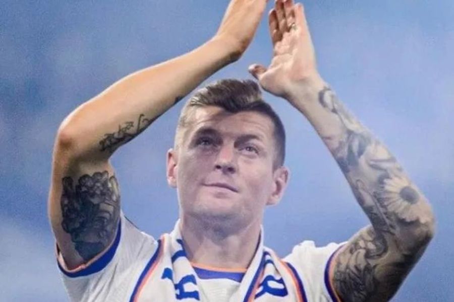 Fabrizio Romano: Kroos sẽ ở lại Real Madrid đến năm 2025