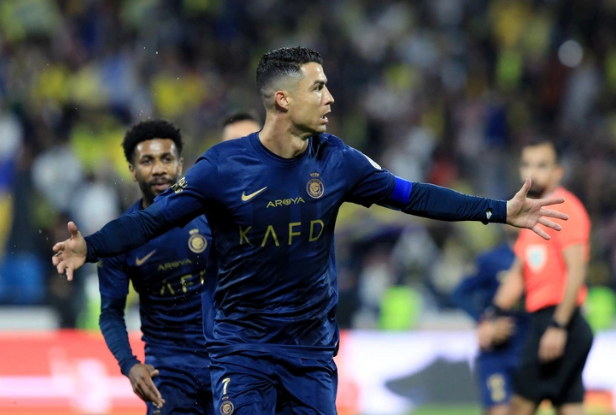 Ronaldo lập hat-trick trận thứ 2 liên tiếp