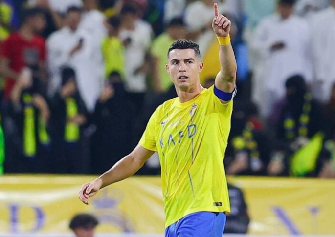 Ronaldo lập hat-trick trong ngày Al Nassr đại thắng