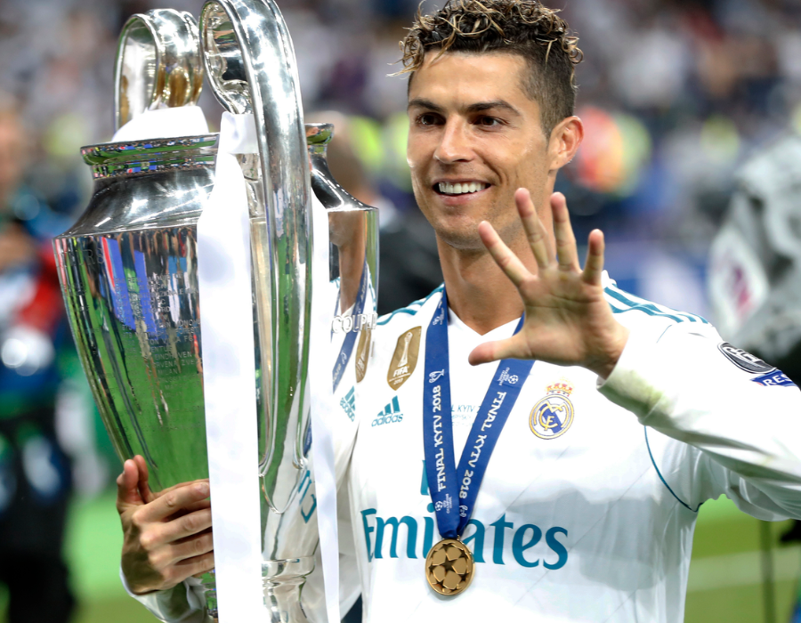 Ronaldo đang nắm giữ rất nhiều kỷ lục tại Champions League